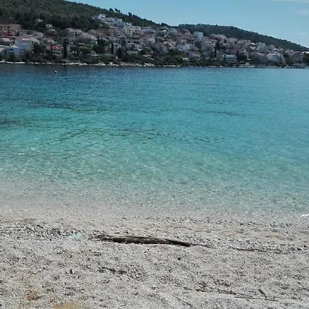 Amazing Sea View Apartment Okrug Gornji